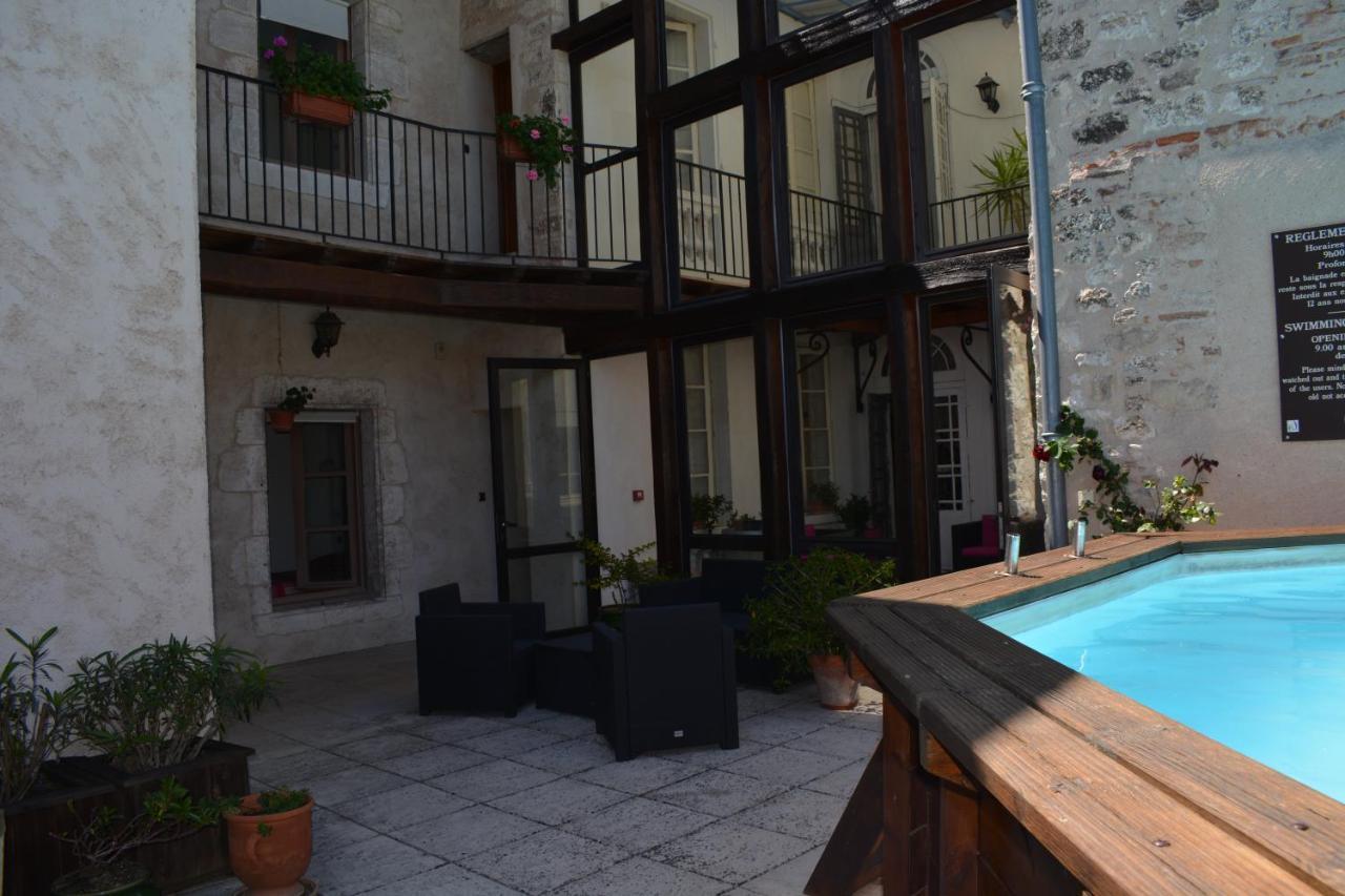 Hotel Des Consuls Castelnau-de-Montmiral Ngoại thất bức ảnh